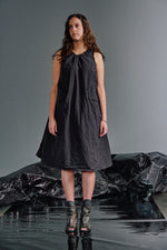 Load image into Gallery viewer, Froncé Réglable Chambermaid Dress
