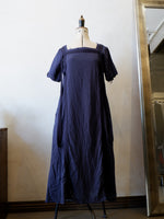 Load image into Gallery viewer, Sleeved Apiary Dress
