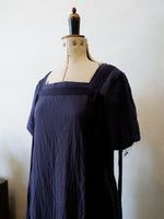 Load image into Gallery viewer, Sleeved Apiary Dress
