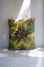 Load image into Gallery viewer, Hoponit Haeckel Tineida Collection Green Sea Cotton Cushion
