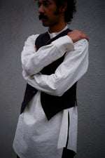Load image into Gallery viewer, Reversible Classic Vest
