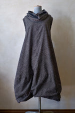 Load image into Gallery viewer, Hirsch Dress Black &amp; White Dots
