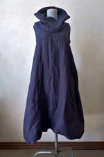 Load image into Gallery viewer, Hirsch Dress
