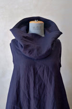 Load image into Gallery viewer, Hirsch Dress
