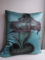 Load image into Gallery viewer, CUSHSVKBAMTUR40 K BLUME AMORPHOPHALLUS TURQUOISE
