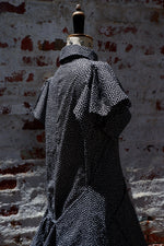 Load image into Gallery viewer, Feathered sleeved dress
