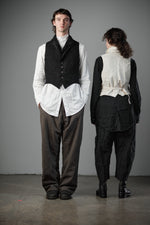 Load image into Gallery viewer, Quattro Vest
