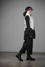 Load image into Gallery viewer, Quattro Vest
