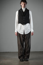 Load image into Gallery viewer, Quattro Vest
