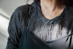 Load image into Gallery viewer, Wool Gauze Twisted Neckband Top
